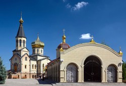 На честь прп. Сергія Радонезького жіночий монастир (с. Сергіївка, Донецька обл.)