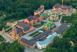 Покровський Голосіївський чоловічий монастир (м. Київ)