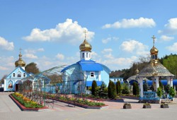 На честь прав. Анни жіночий скит (с. Онишківці, Рівненська обл.)
