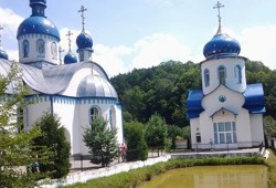 Покровський чоловічий скит (с. Колодне (Кривець), Закарпатська обл.)