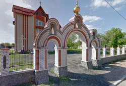 На честь Почаївської ікони Божої Матері ставропігійний жіночий скит (м. Ладижин, Вінницька обл.)
