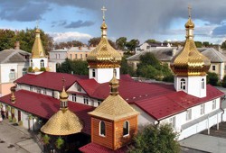 Георгіївське жіноче подвір'я (м. Рівне)