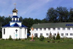 На честь Іверської ікони Божої Матері ставропігійний жіночий скит (с. Соболівка, Житомирська обл.)