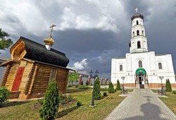 Іллінський чоловічий монастир (с. Варварівка, Луганська обл.)