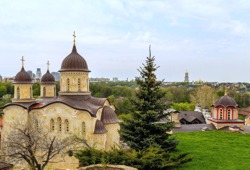 Архангело-Михайлівський Звіринецький чоловічий монастир (м. Київ)
