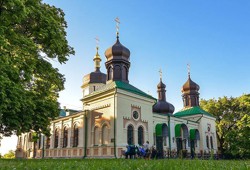 Троїцький Іонинський чоловічий монастир (м. Київ)