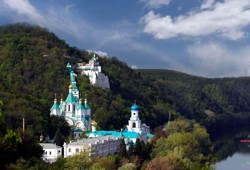 Святогірська Успенська Лавра (м. Святогірськ, Донецька обл.)