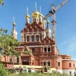 На честь вмц. Параскеви Топловський жіночий монастир