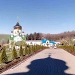На честь блаженної Ксенії Петербурзької жіночий монастир